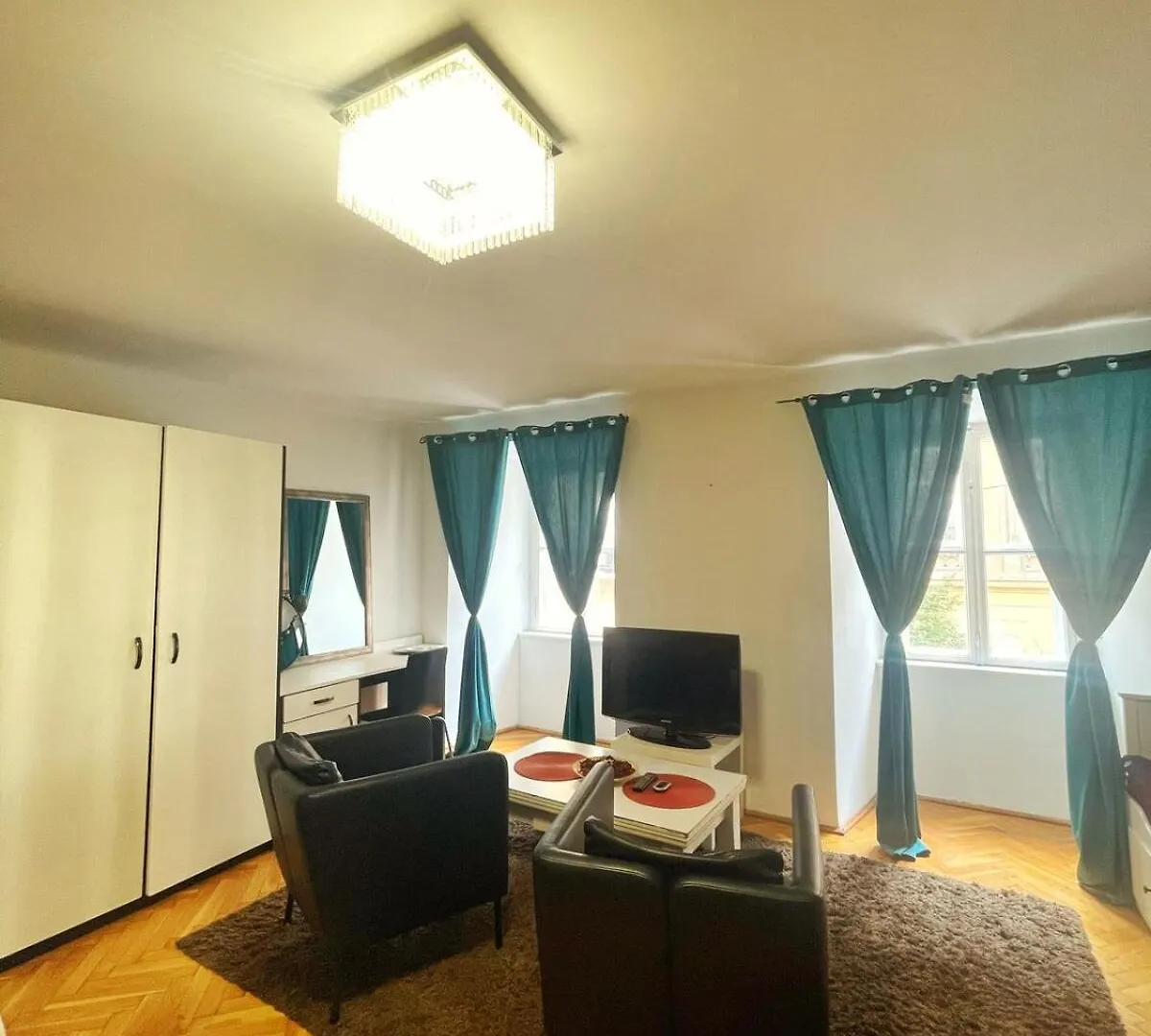 N1 Apartment In Heart Of Pest Budapest 0*,