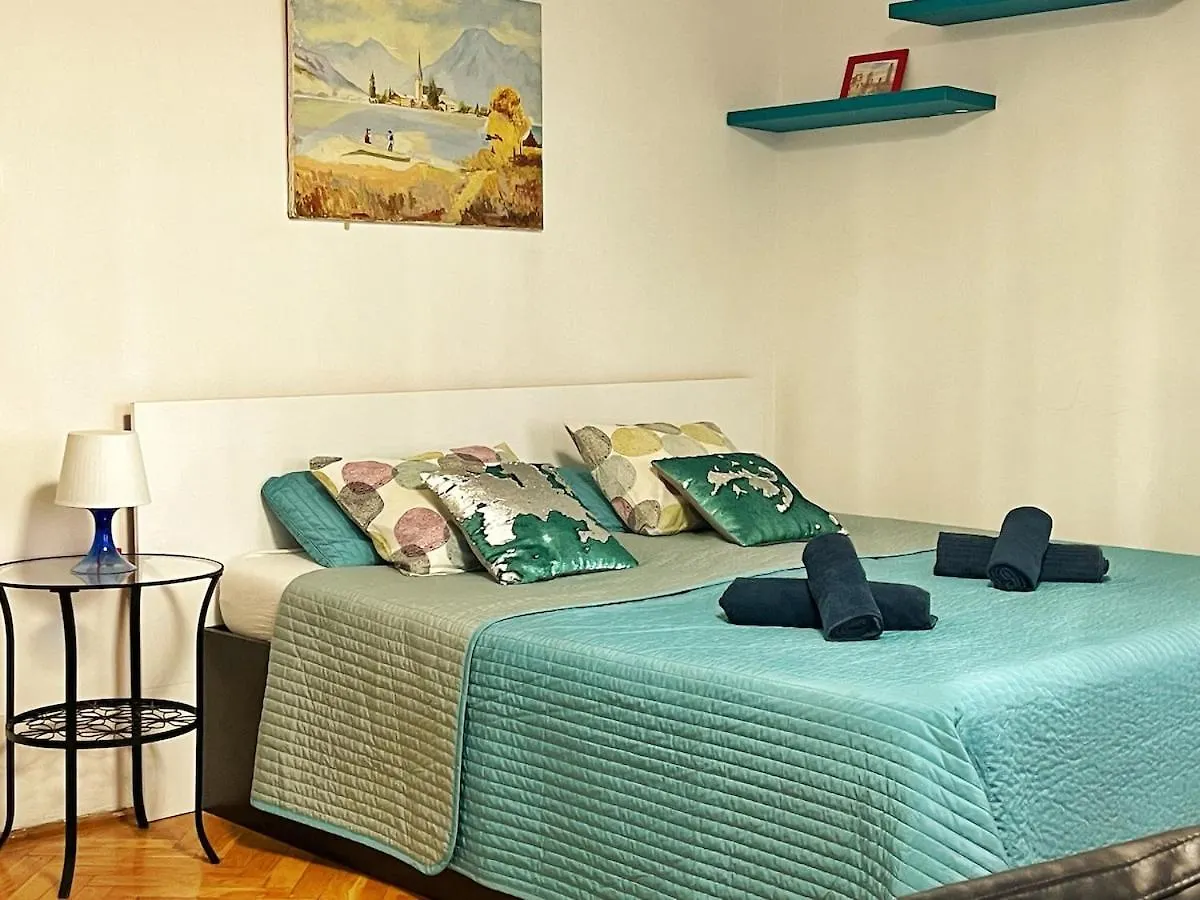N1 Apartment In Heart Of Pest Budapesta Ungaria